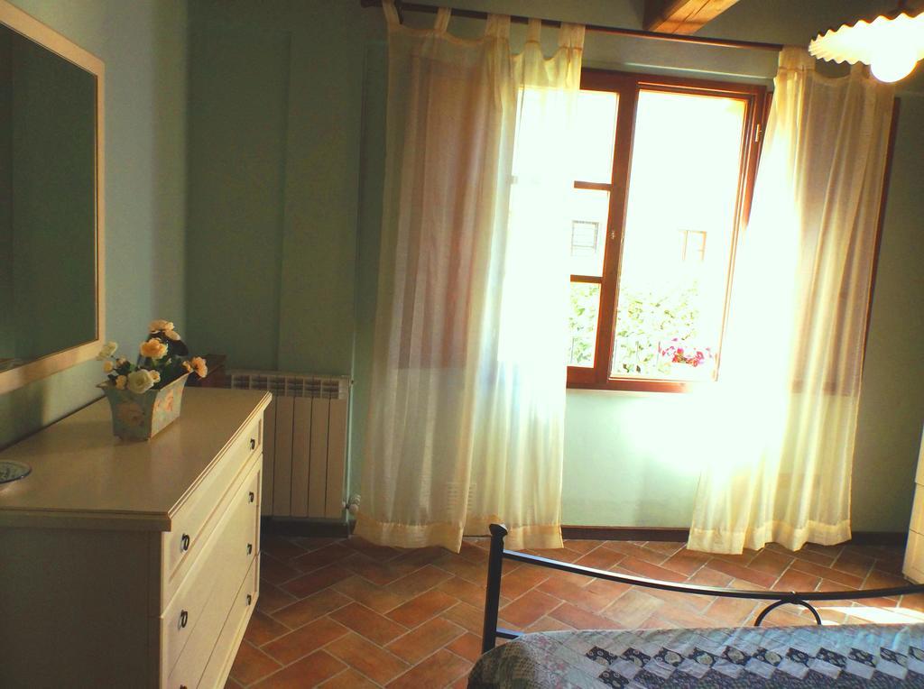Apartments Borgo Toscano Gambassi Terme Oda fotoğraf