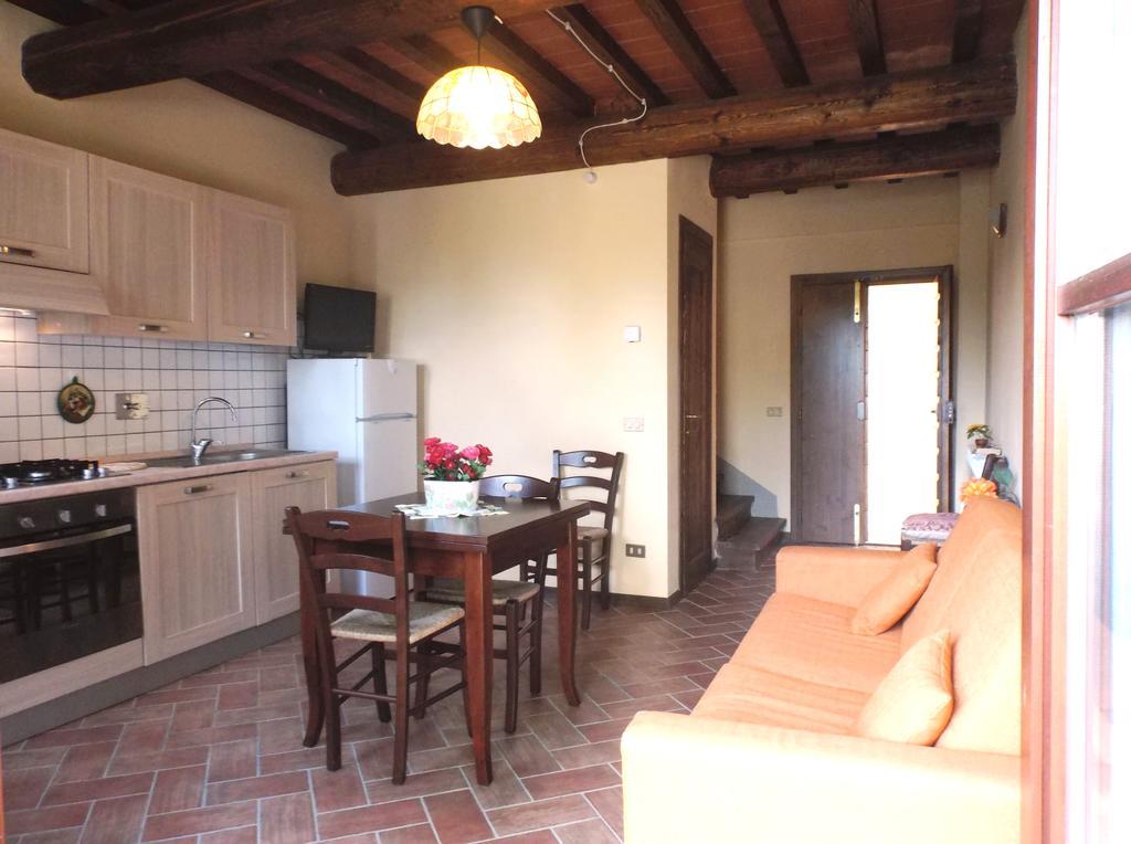 Apartments Borgo Toscano Gambassi Terme Oda fotoğraf