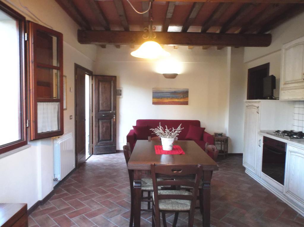 Apartments Borgo Toscano Gambassi Terme Oda fotoğraf